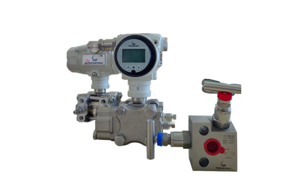 Pressure transmitter